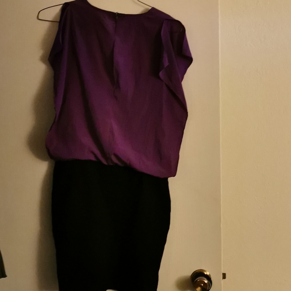 Kenneth Cole Peekaboo shoulder dress - Picture 3 of 5